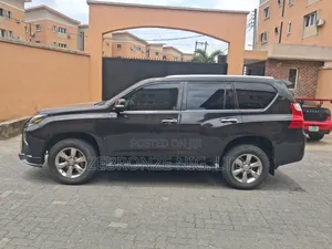 Lexus GX 460 2011 Black