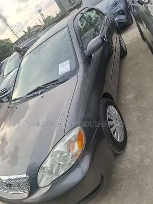 Toyota Corolla LE 2005 Silver