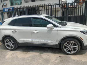Lincoln MKX 2015 White