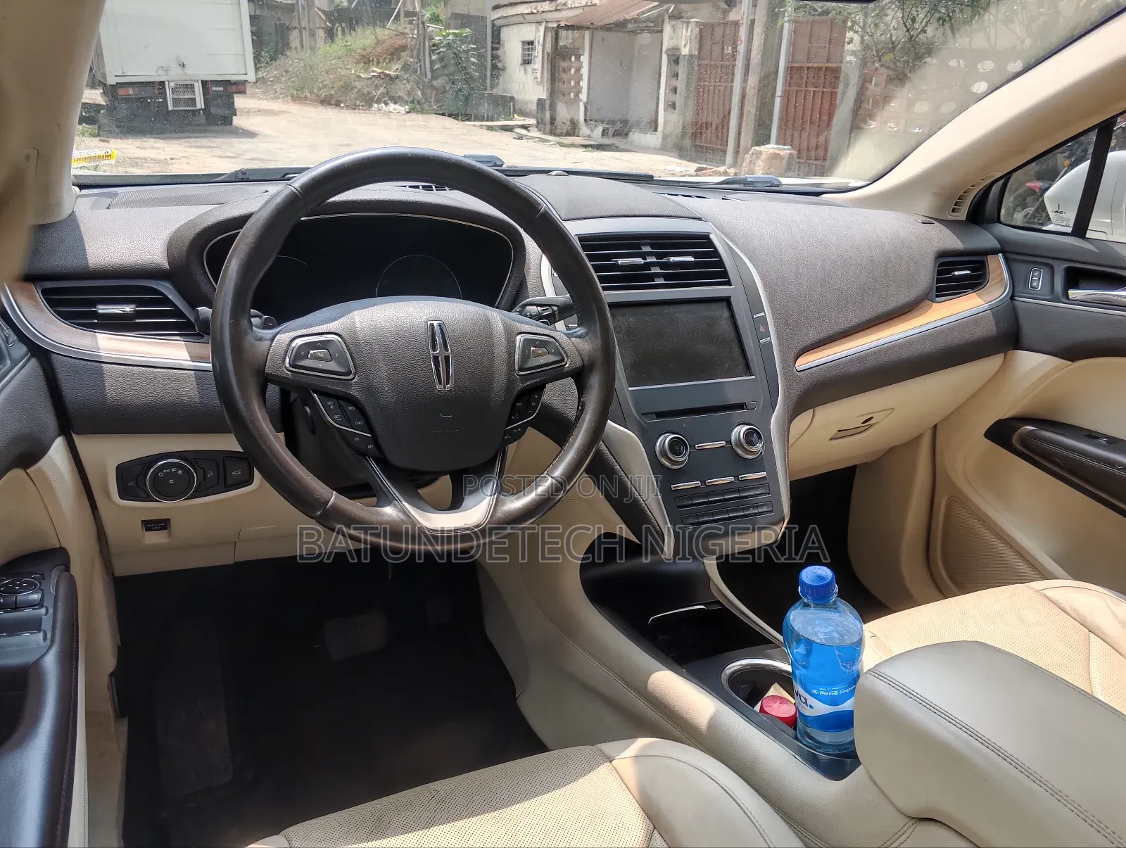 Lincoln MKX 2015 White
