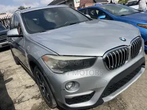 BMW X1 xDrive28i AWD 2016 Silver