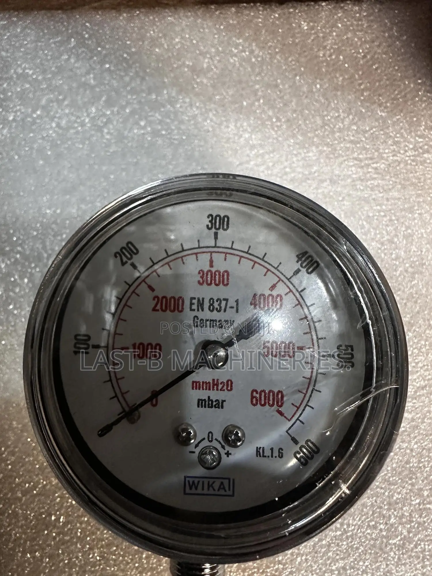 Pressure Gauge