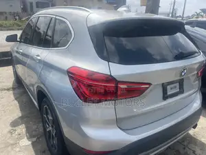 BMW X1 xDrive28i AWD 2016 Silver