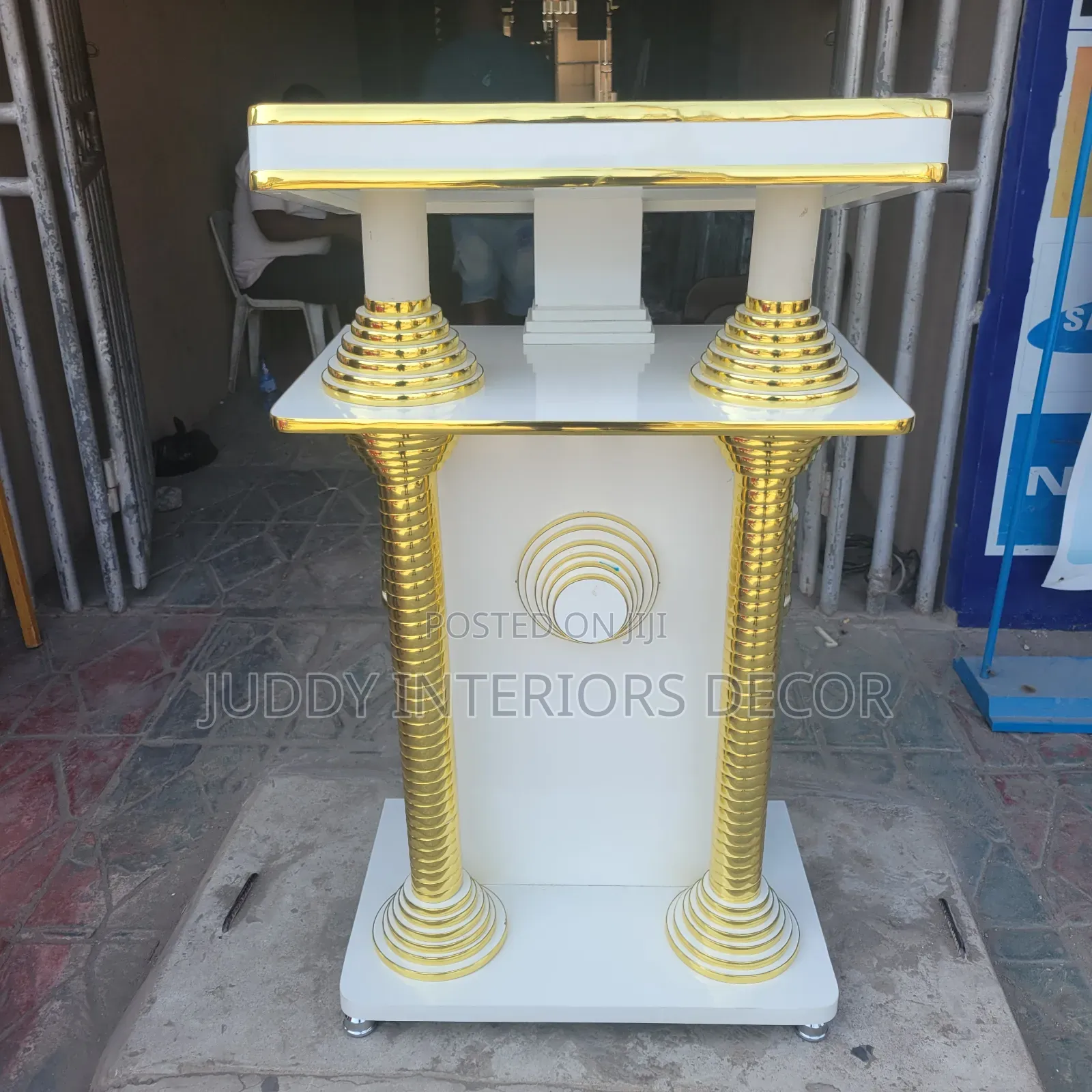 Pulpit Stand