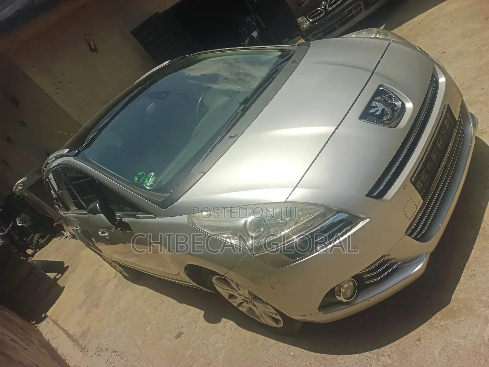 Peugeot 5008 2010 Silver