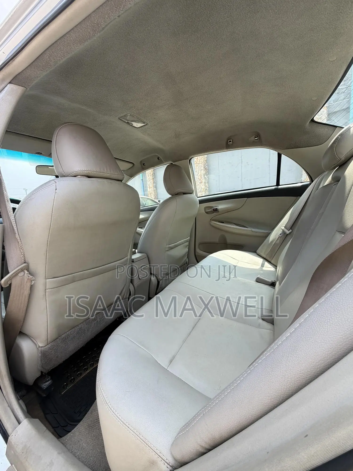 Toyota Corolla 2011 Silver