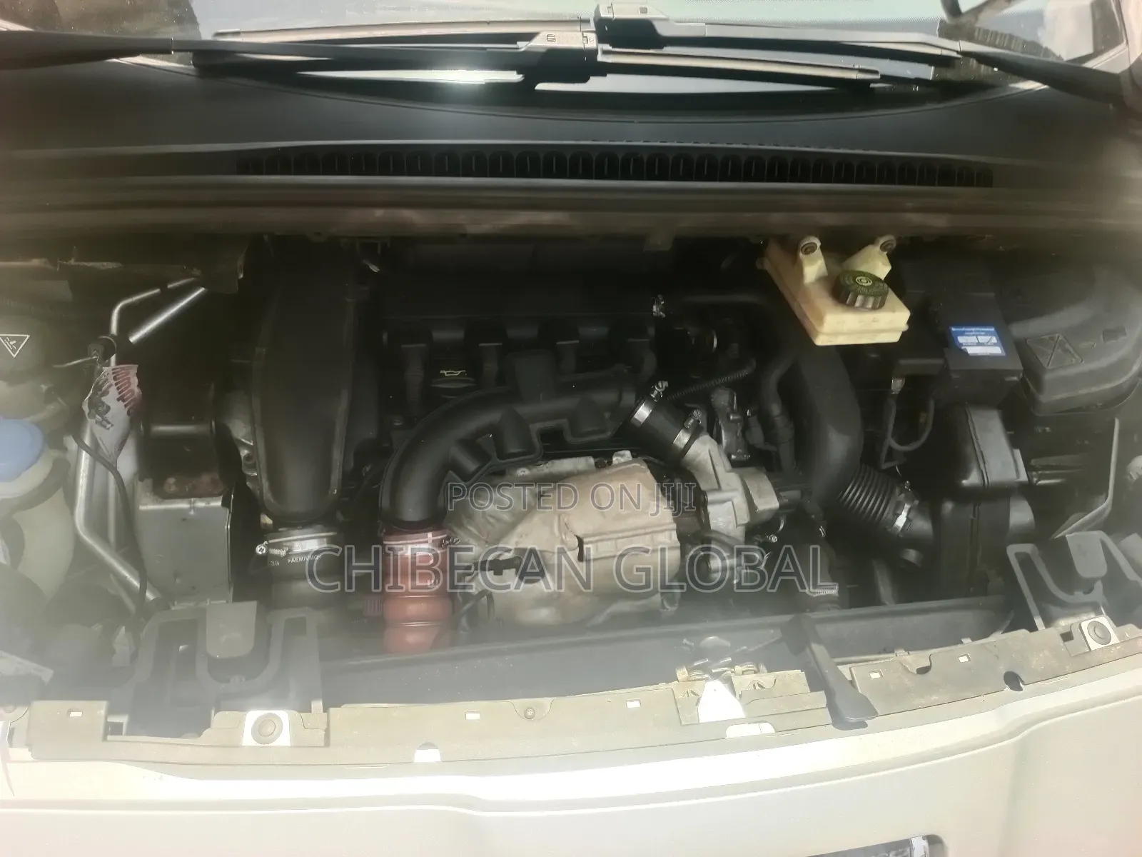 Peugeot 5008 2010 Silver