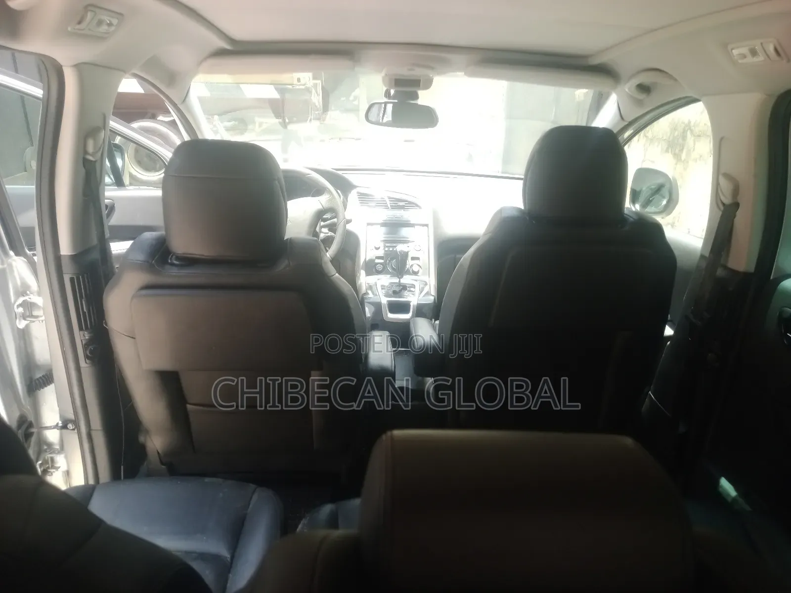 Peugeot 5008 2010 Silver