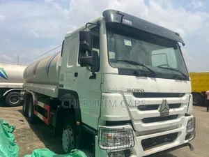 2017 Howo Tanker Foreign Used Excellent Condition