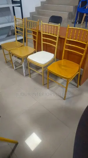 Chivalry Event Single Chair