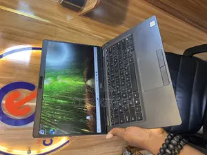Laptop Dell Latitude 5300 8GB Intel Core i5 SSD 256GB
