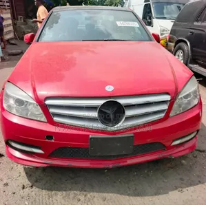 Mercedes-Benz C300 Sport Sedan RWD (3.0L 6cyl 6M) 2010 Red