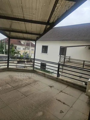 8bdrm Duplex in Mabushi for sale
