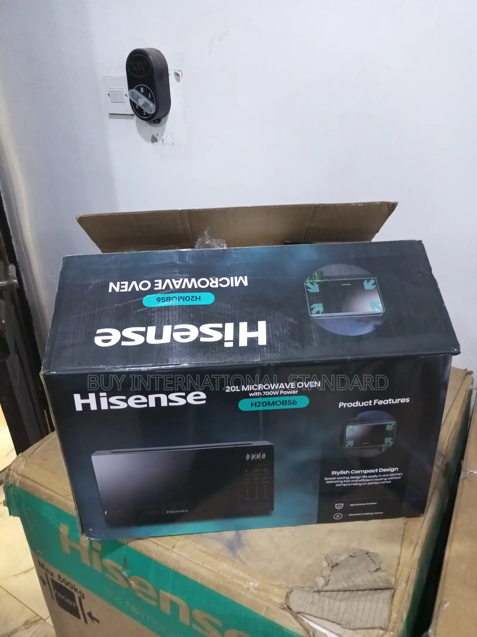 Hisense 20l Microwave With Easy Clean Surface