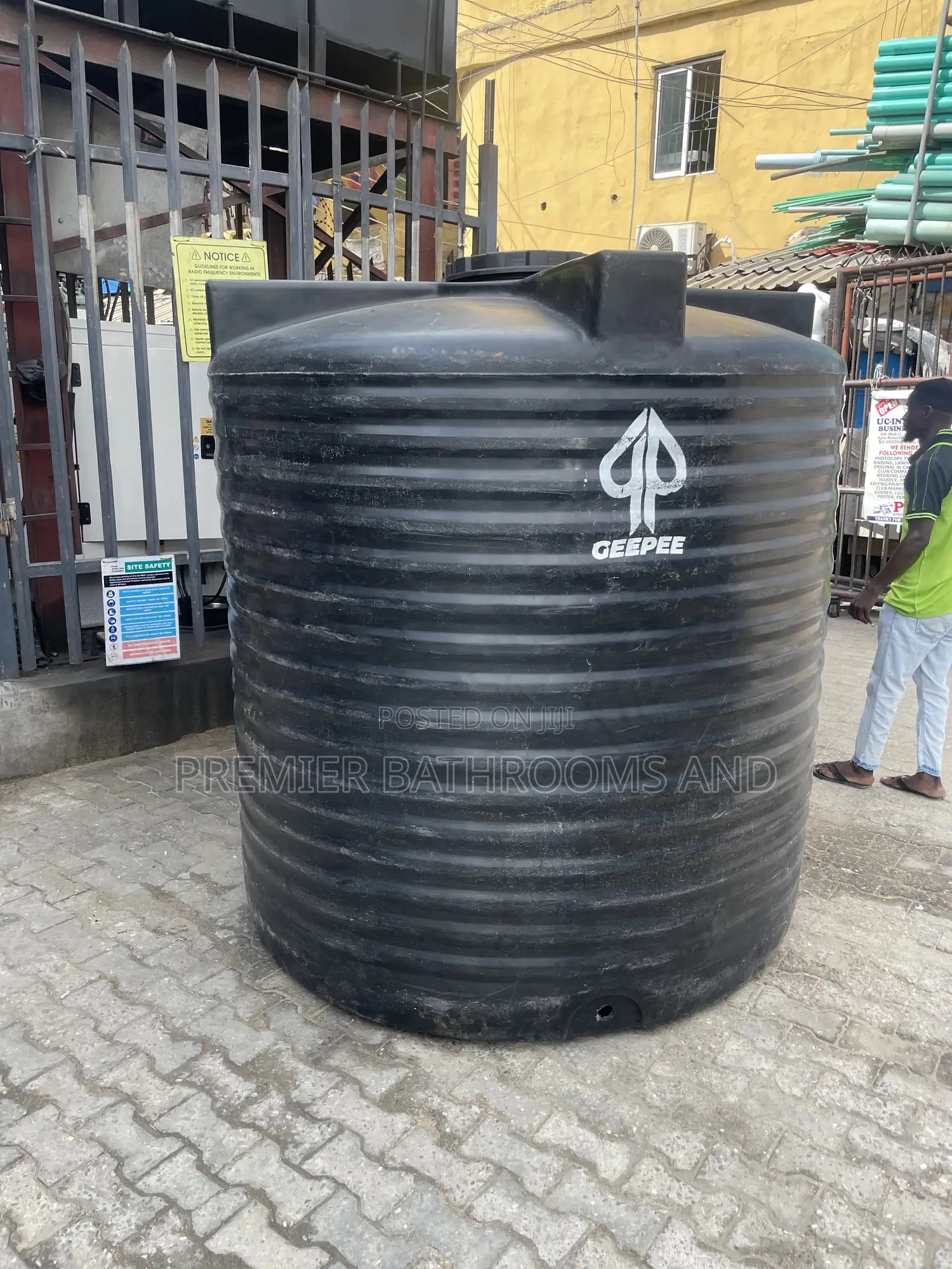 Water Tank Black