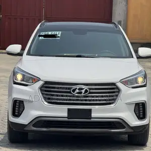 Hyundai Santa Fe SE AWD 2017 White