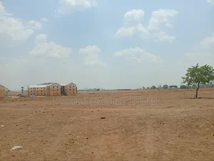 250 SQM Land in Lugbe