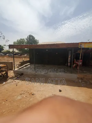 Commercial Store for Rent
