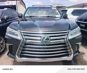 Lexus LX 570 AWD 2016 Black