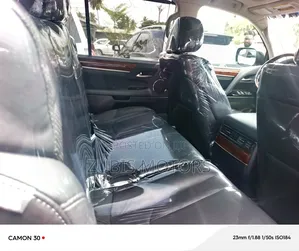 Lexus LX 570 AWD 2016 Black