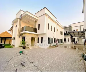 10bdrm Duplex in Gwarinmpa Estate, Dawaki for sale