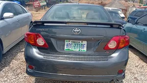 Toyota Corolla 2010 Gray