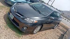 Toyota Corolla 2010 Gray