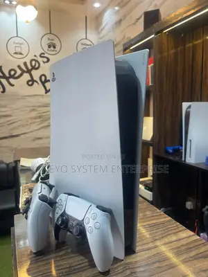 Play Station 5