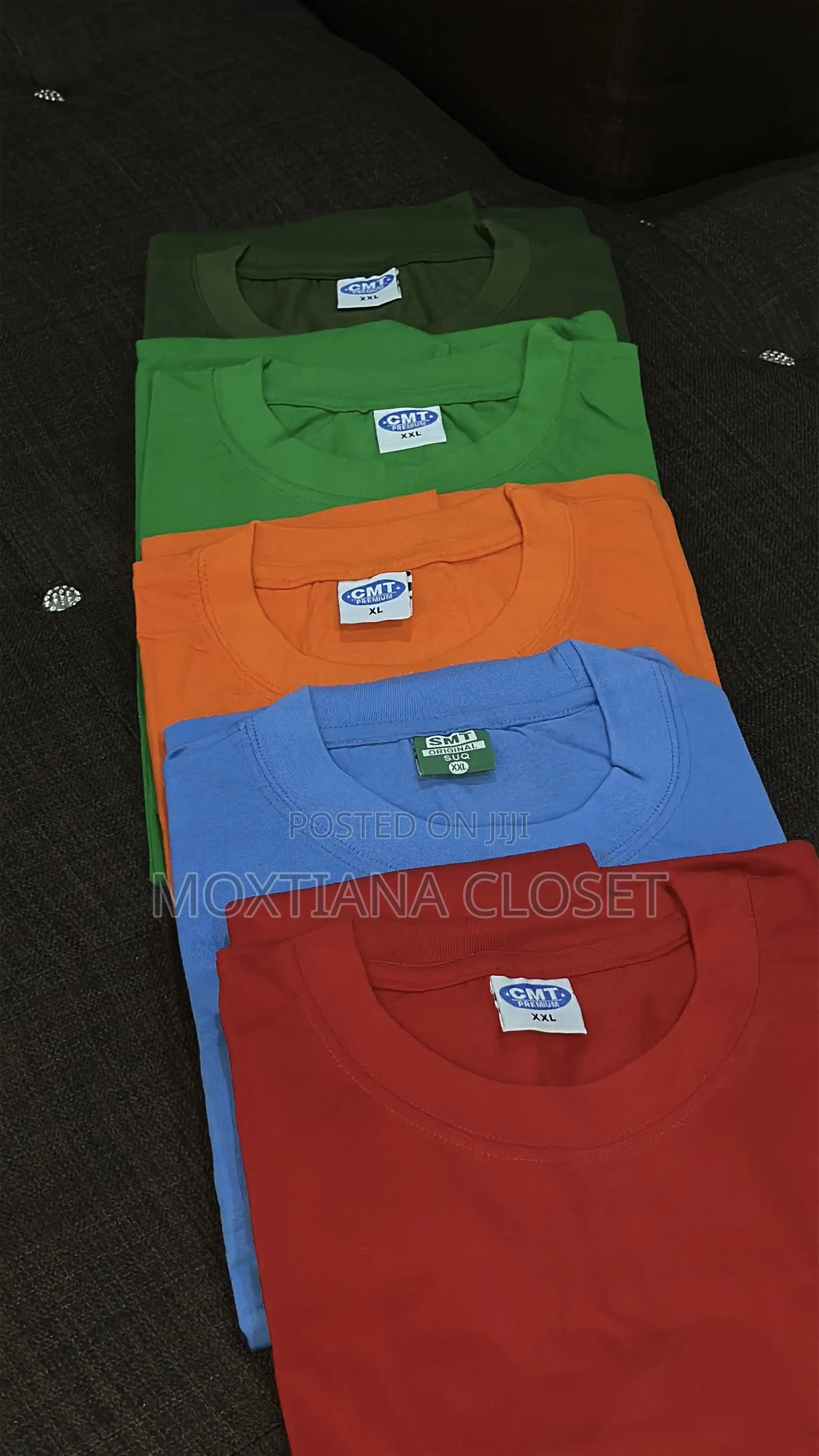 Roundneck Tshirt