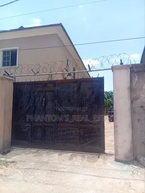 3bdrm Block of Flats in 1St Ugbor, Benin City for sale