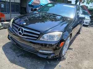 Mercedes-Benz C300 Sport Sedan AWD (3.0L 6cyl 7A) 2009 Black