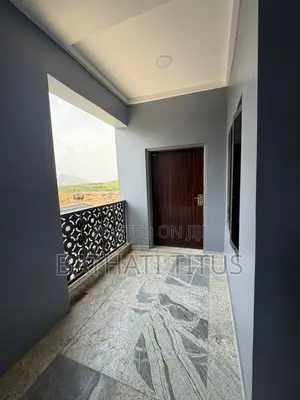 2bdrm Block of Flats in Nnpc Estate, Life Camp for rent