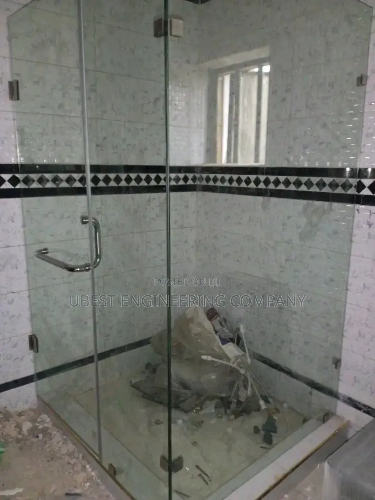 Unique Shower Cubicle