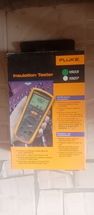 Fluke 1503 and 1507 Insulation Resistance Testers