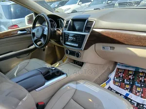 Mercedes-Benz M Class ML 350 4Matic 2013 White