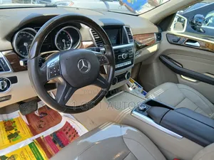 Mercedes-Benz M Class ML 350 4Matic 2013 White