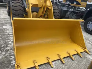 RNG 935 Wheel Loader Yellow