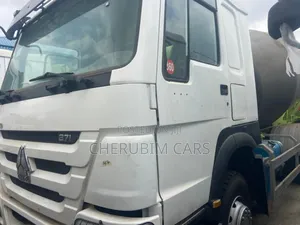 2017 Howo Cement Mixer Foreign Used Excellent Condition