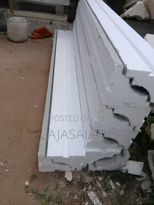 Polystyrene Parapet and Board