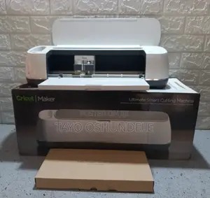 Cricut Maker: Cake Topper,T.Shirt, Sticker Cutter