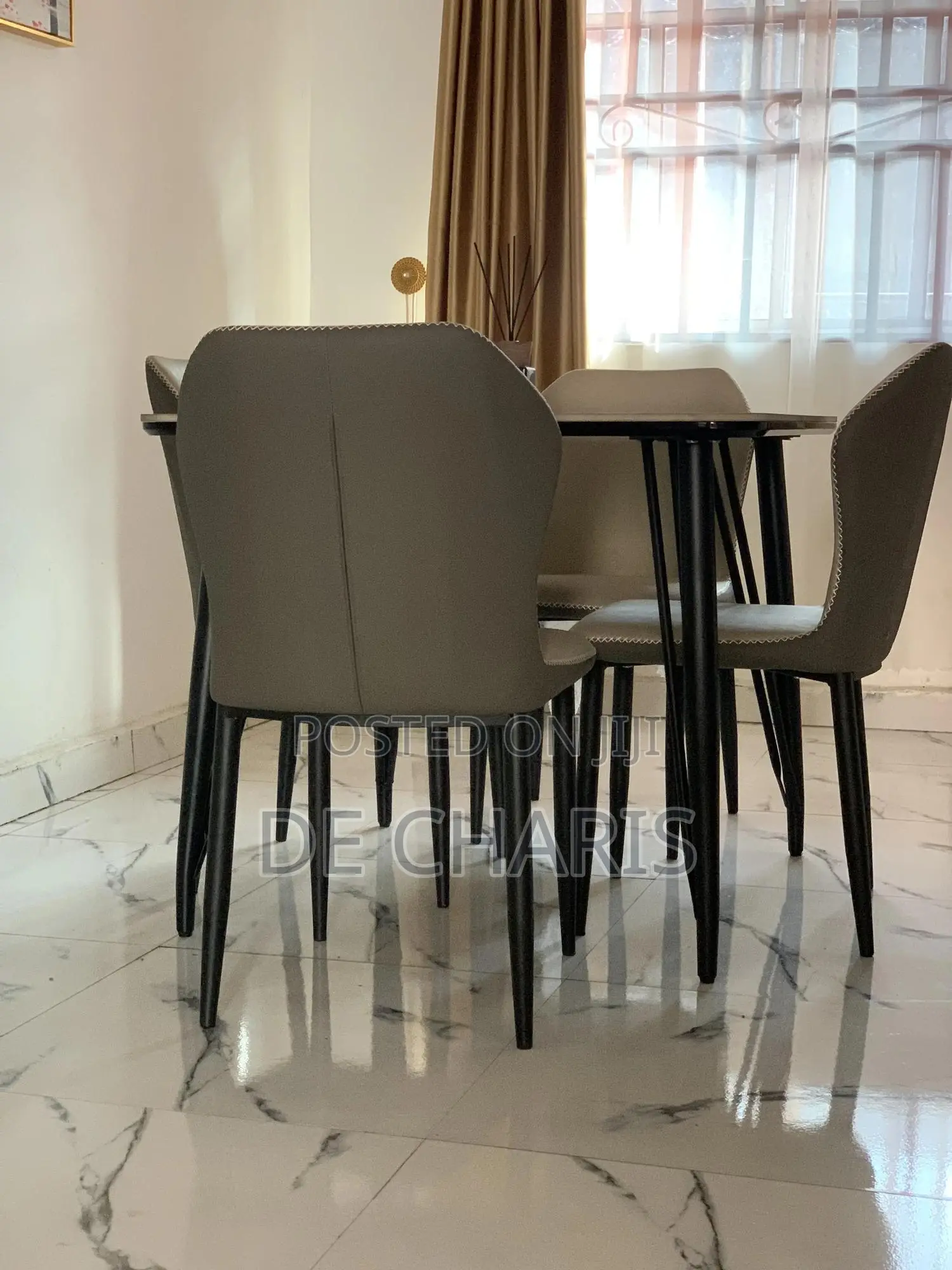 Dinning Set