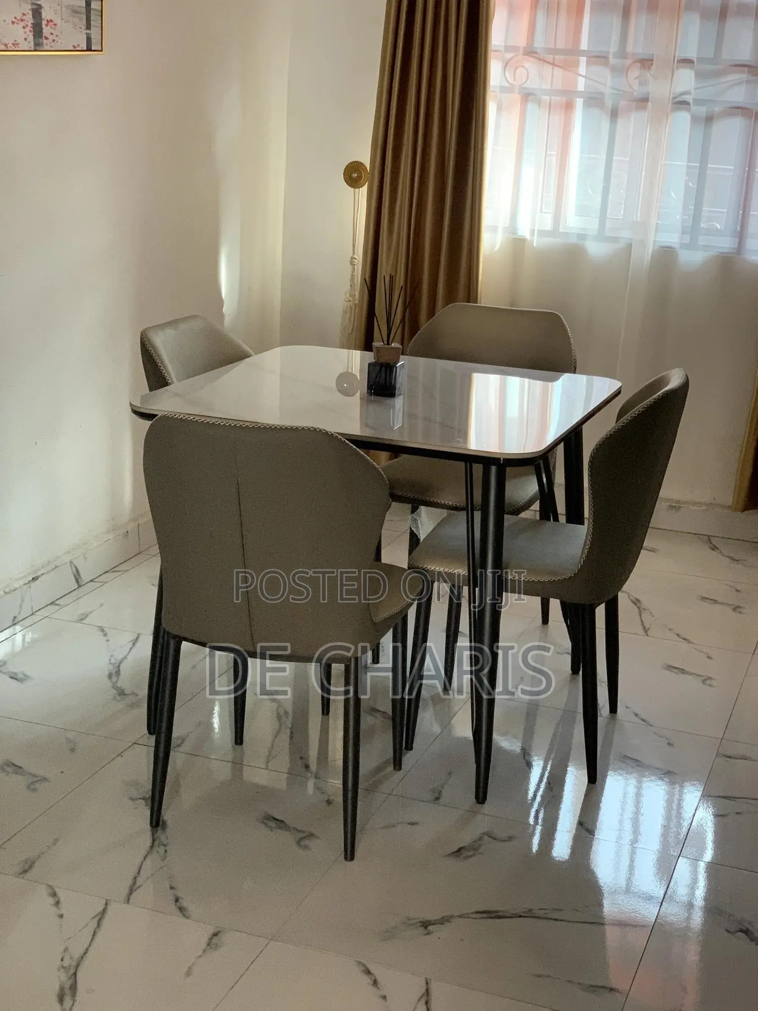 Dinning Set