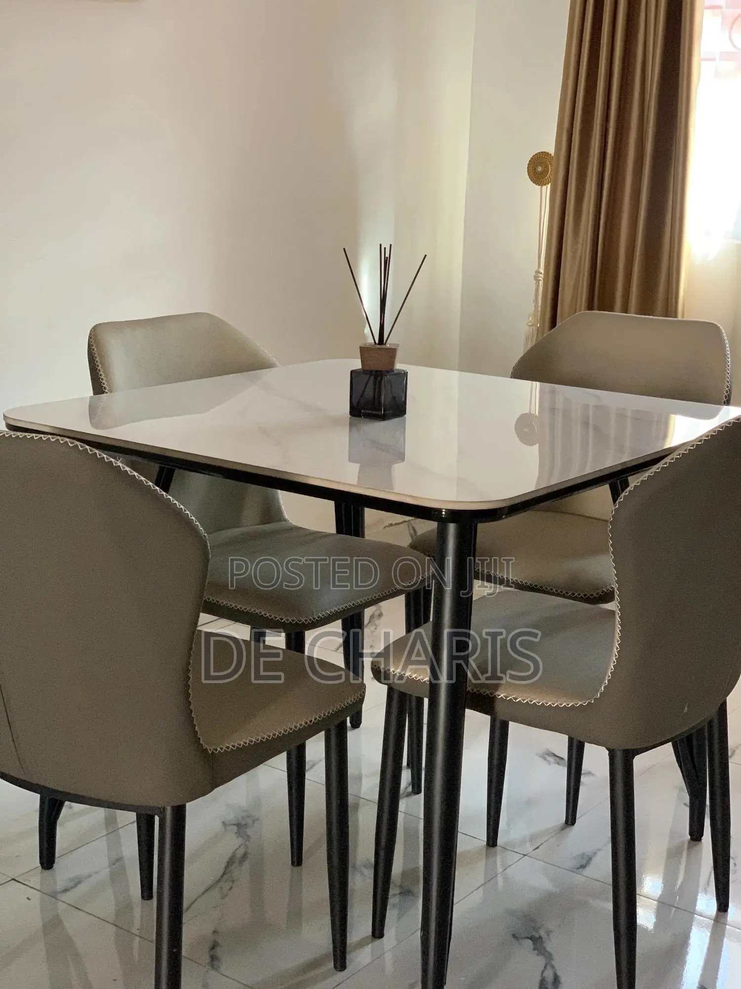 Dinning Set