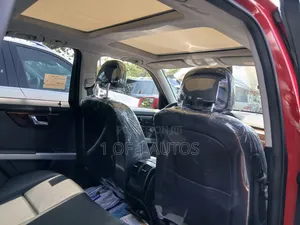 Mercedes-Benz GLK-Class 350 4MATIC 2010 Red