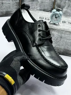 Luxury Men’S Shoe Fully Boxed