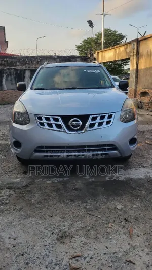 Nissan Rogue S 4dr SUV (2.5L 4cyl CVT) 2015 Blue