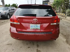Toyota Venza 2010 Red