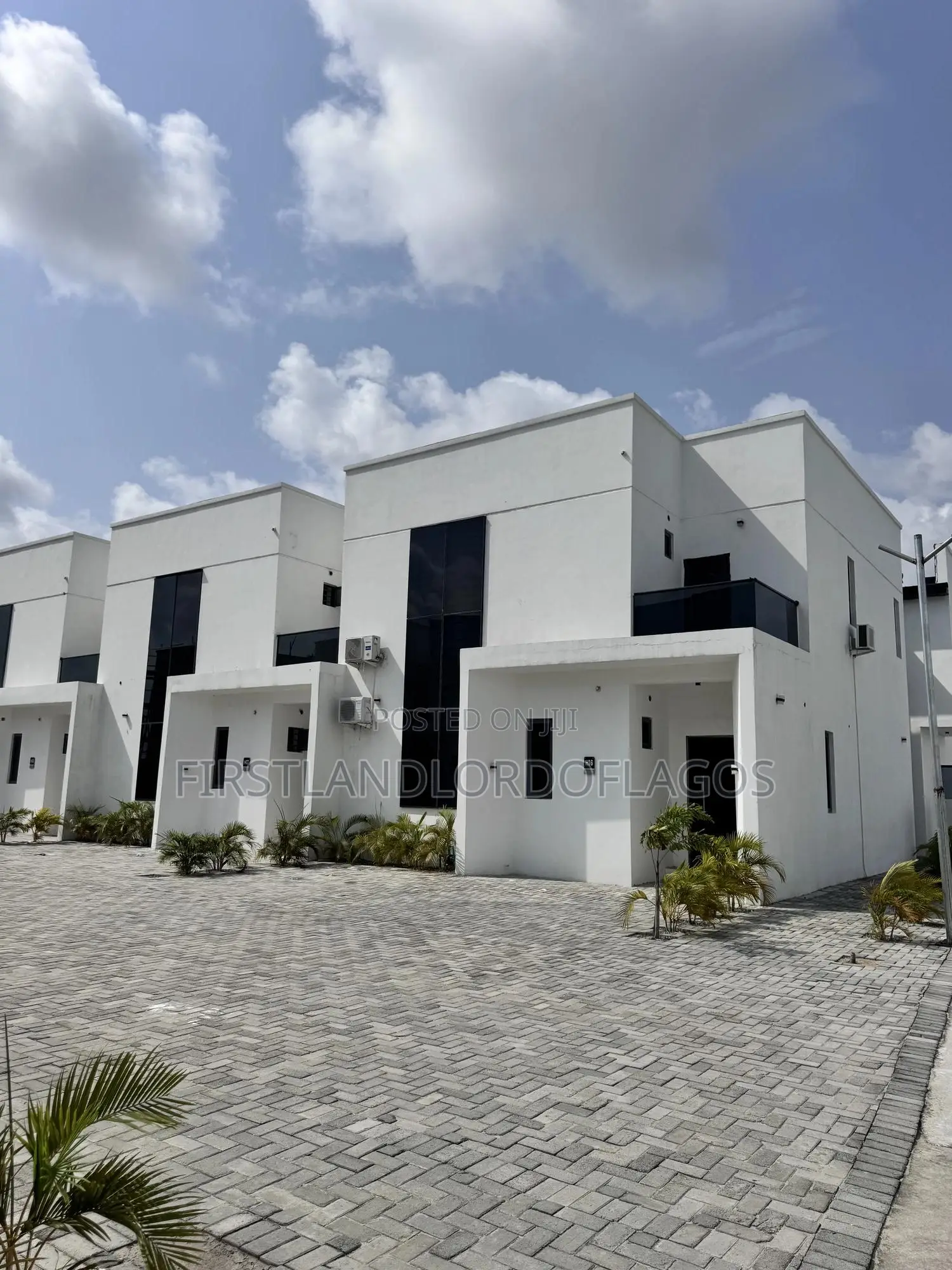 Civic Residence