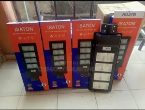 4 Eyes Isaton All-in-One Solar Street Light