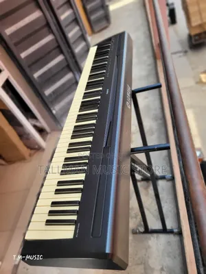 Yamaha P95